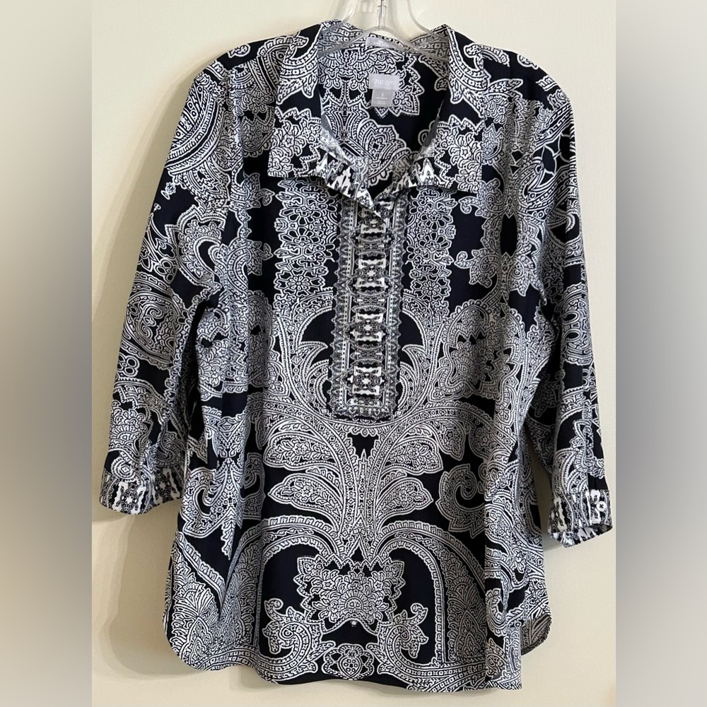 Chico’s No Iron Paisley Button Back Blouse